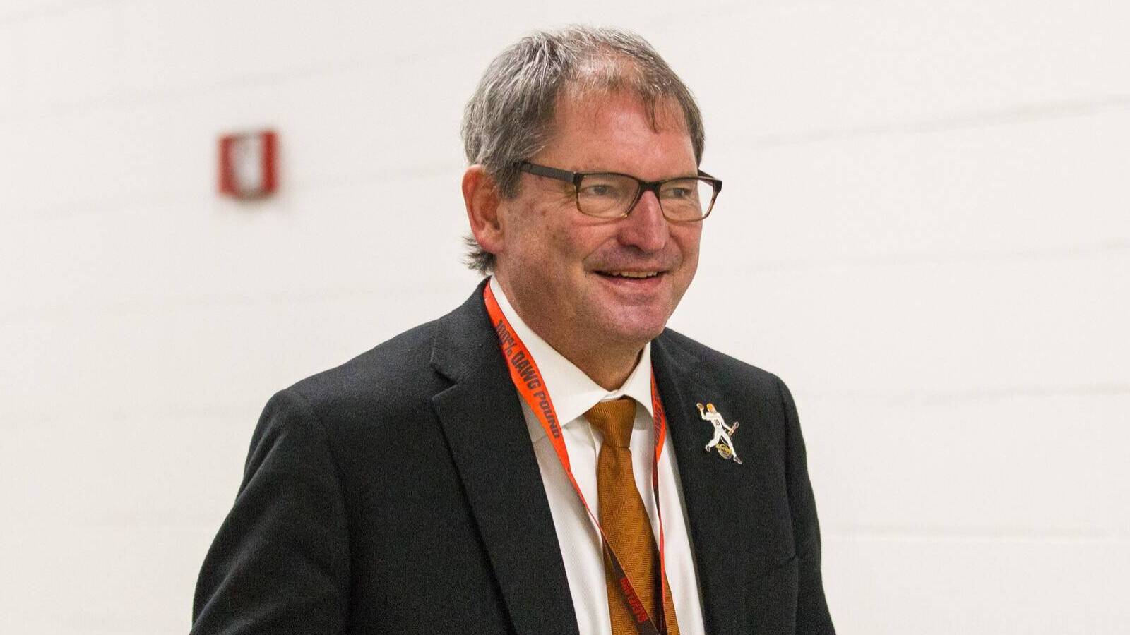 Bernie Kosar addresses getting pulled from Browns radio show after bet