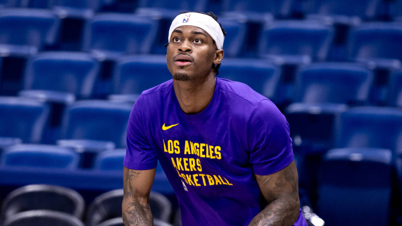 Report: Lakers could get surprise player back from injury for Nuggets series