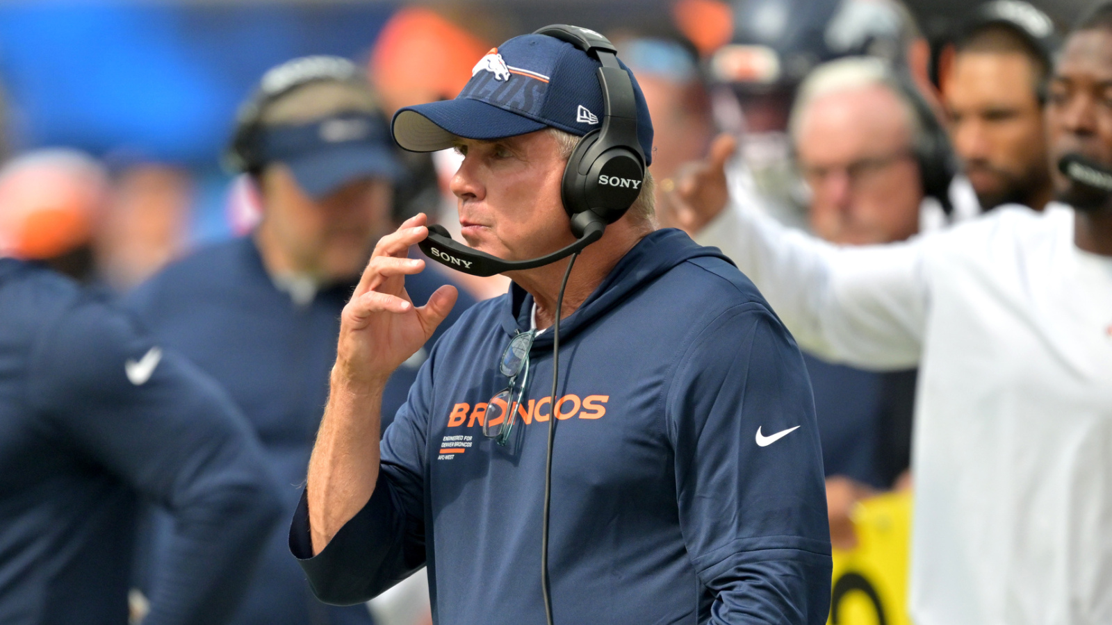 Broncos HC Sean Payton offers strong words on tush push before Eagles clash