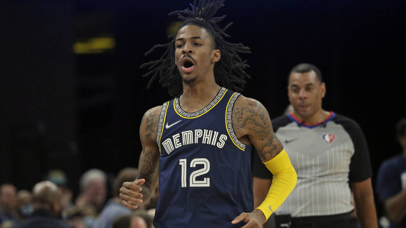 Ja Morant follows dunk of the year candidate with ridiculous buzzer-beater