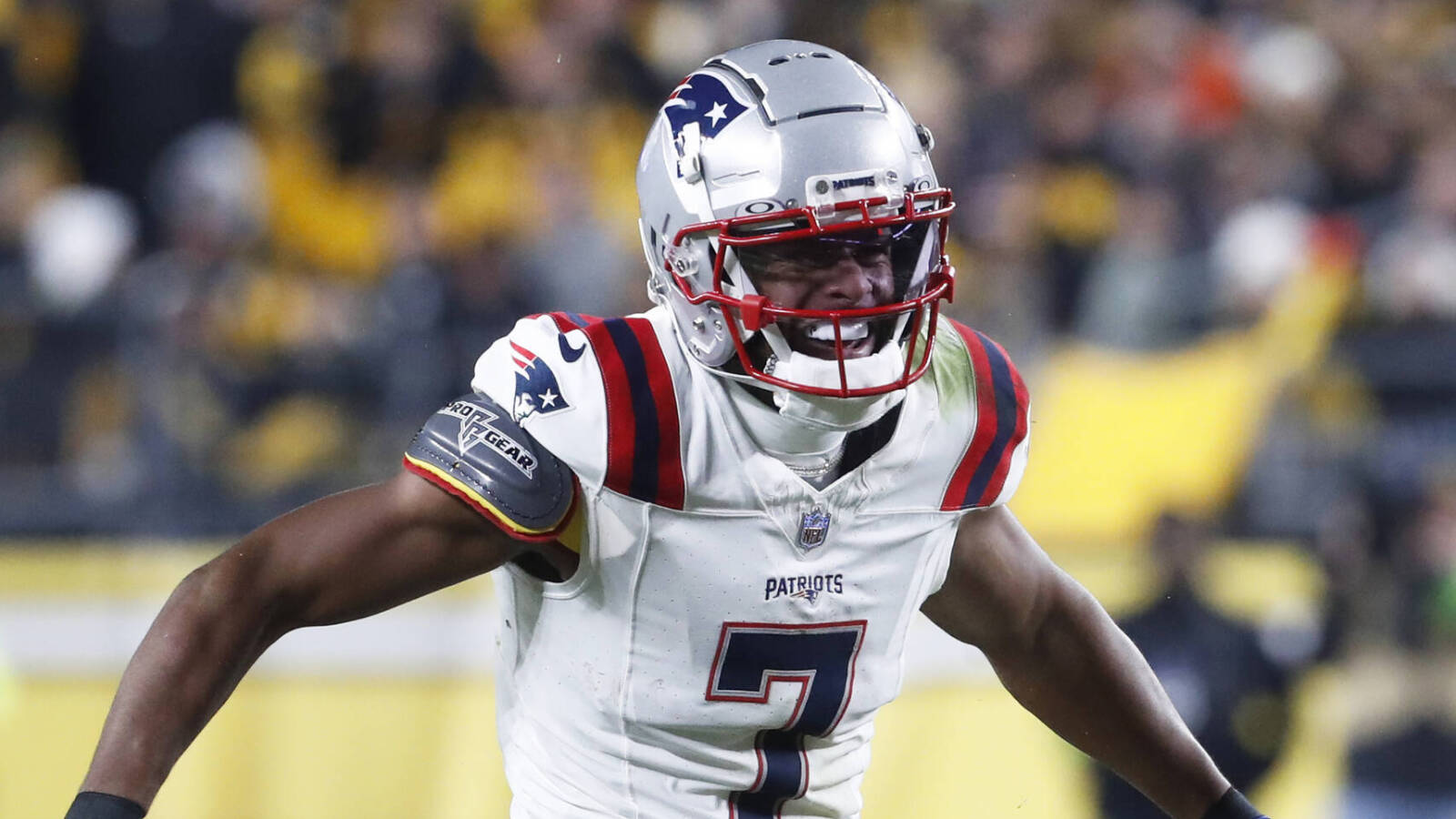 JuJu Smith-Schuster makes bold claim about Patriots' WRs