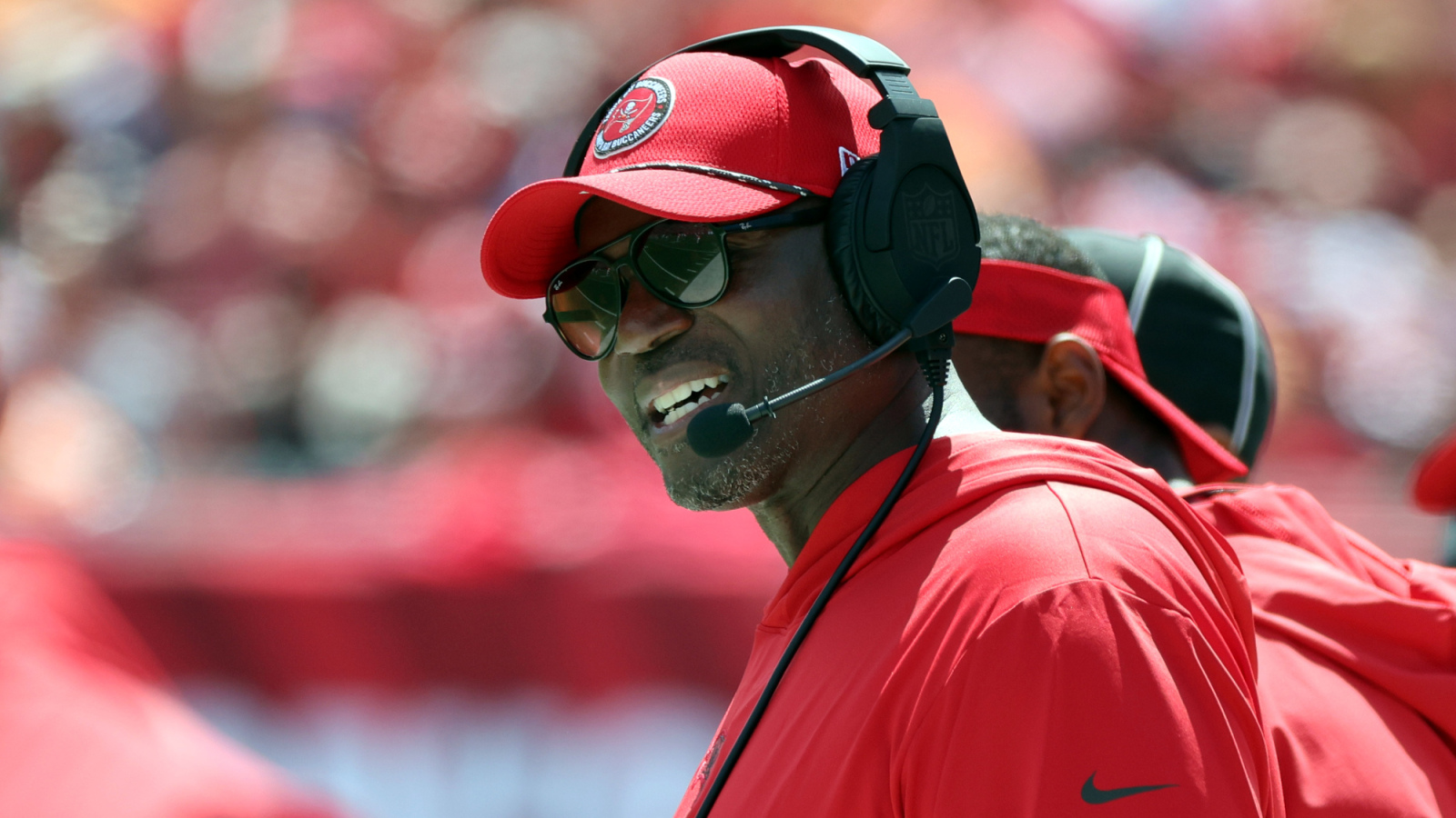 Former NFL DB defends Buccaneers' Todd Bowles after Chris Godwin injury