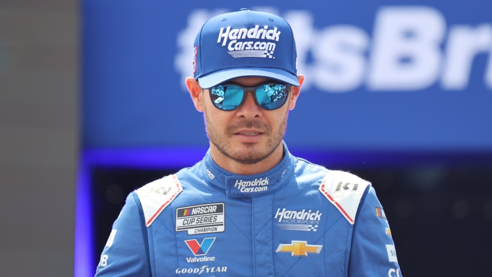 Kevin Harvick reacts to Kyle Larson, David Gravel on-track scuffle