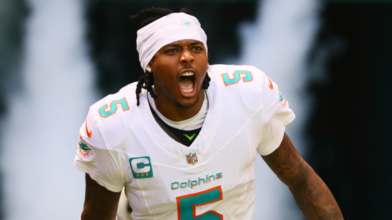 Jalen Ramsey posts string of tweets amid rumors; Mike McDaniel, Sean McVay speak out