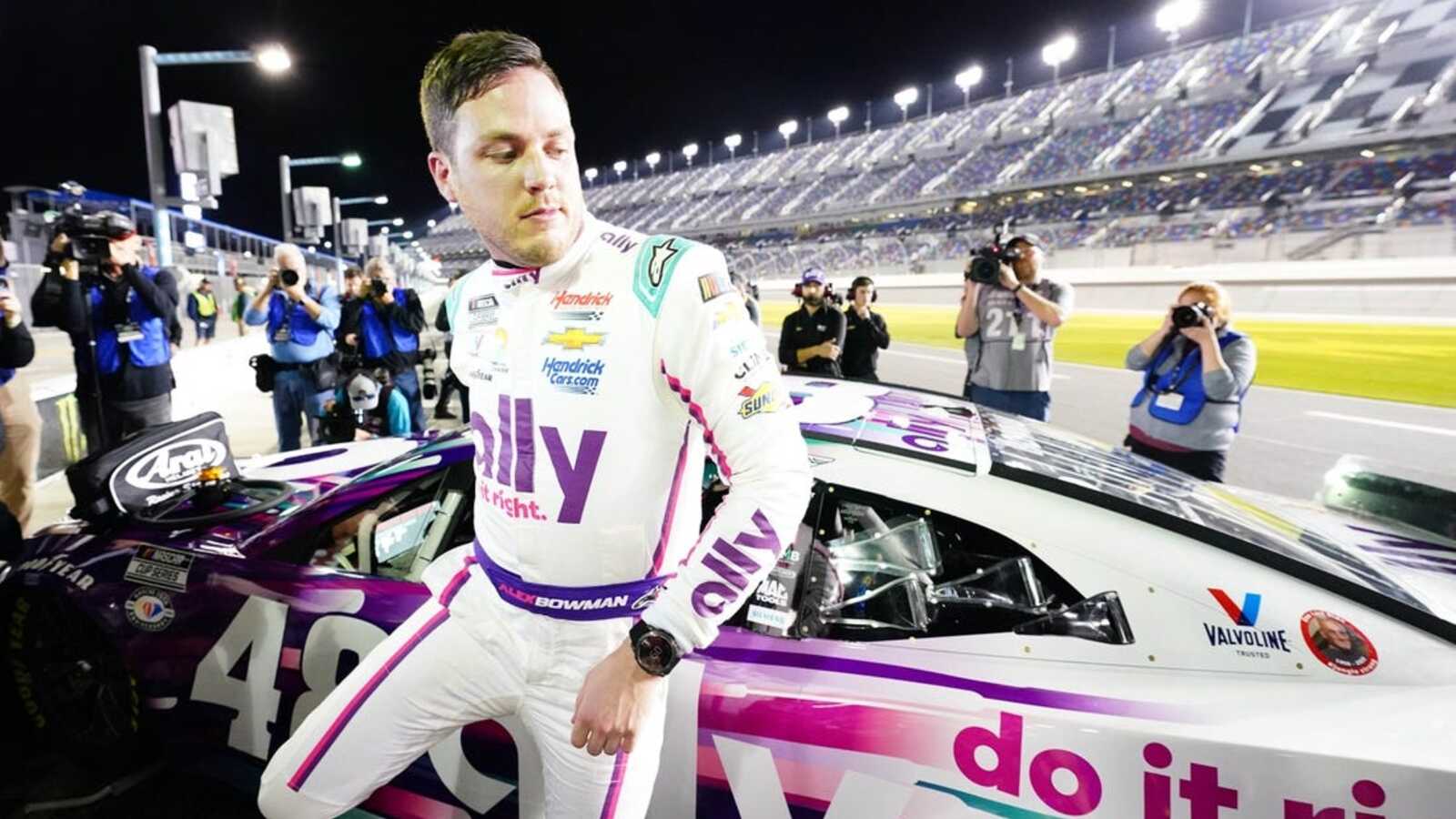 Alex Bowman sets blistering pace in Daytona 500 qualifying