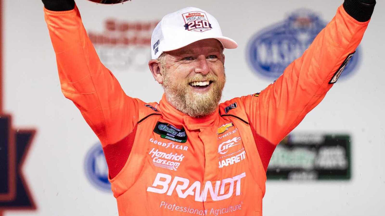 Justin Allgaier parts seas, wins caution-filled NASCAR O'Reilly Series race at Atlanta