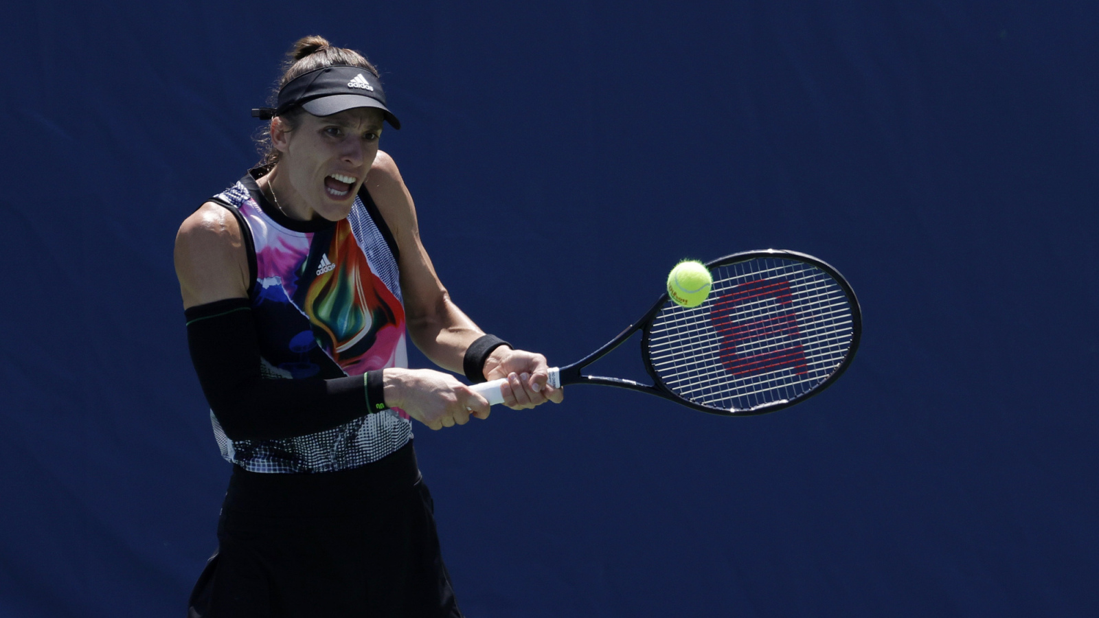 Andrea Petkovic, Who Believes in Witchcraft, Calls Iga Swiatek Heavy Favorite to Win Wimbledon Because ‘Falcon Circled’ Above Her Head