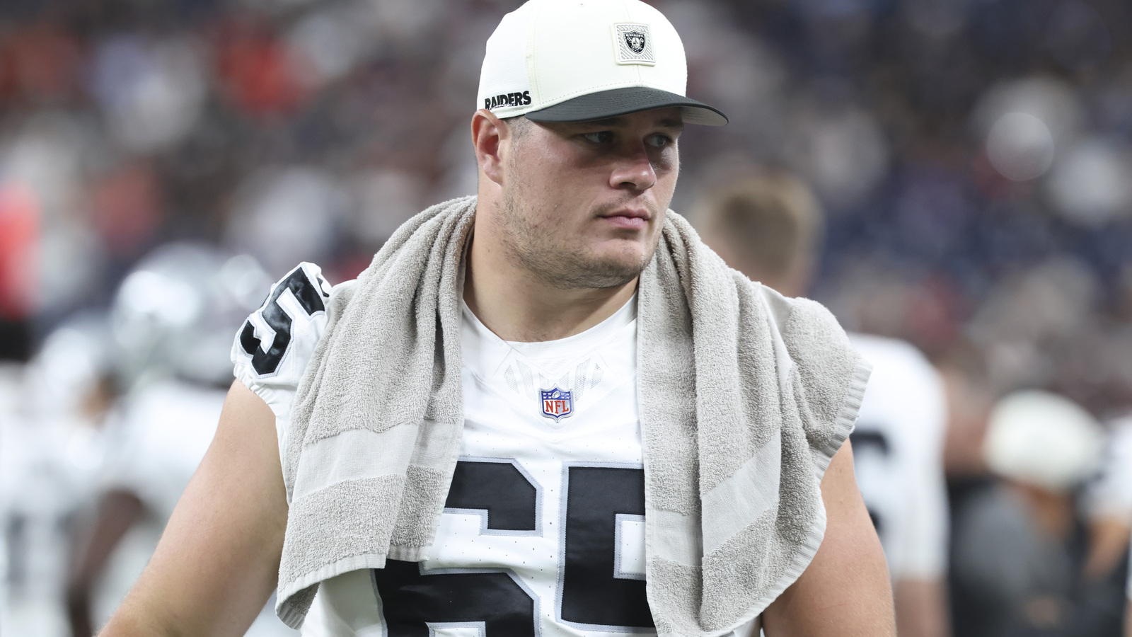 Raiders’ $81 million star drops intriguing hint on QB future