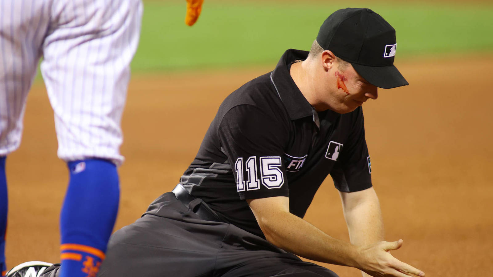 umpire junior valentine doing well after being hit in face yardbarker