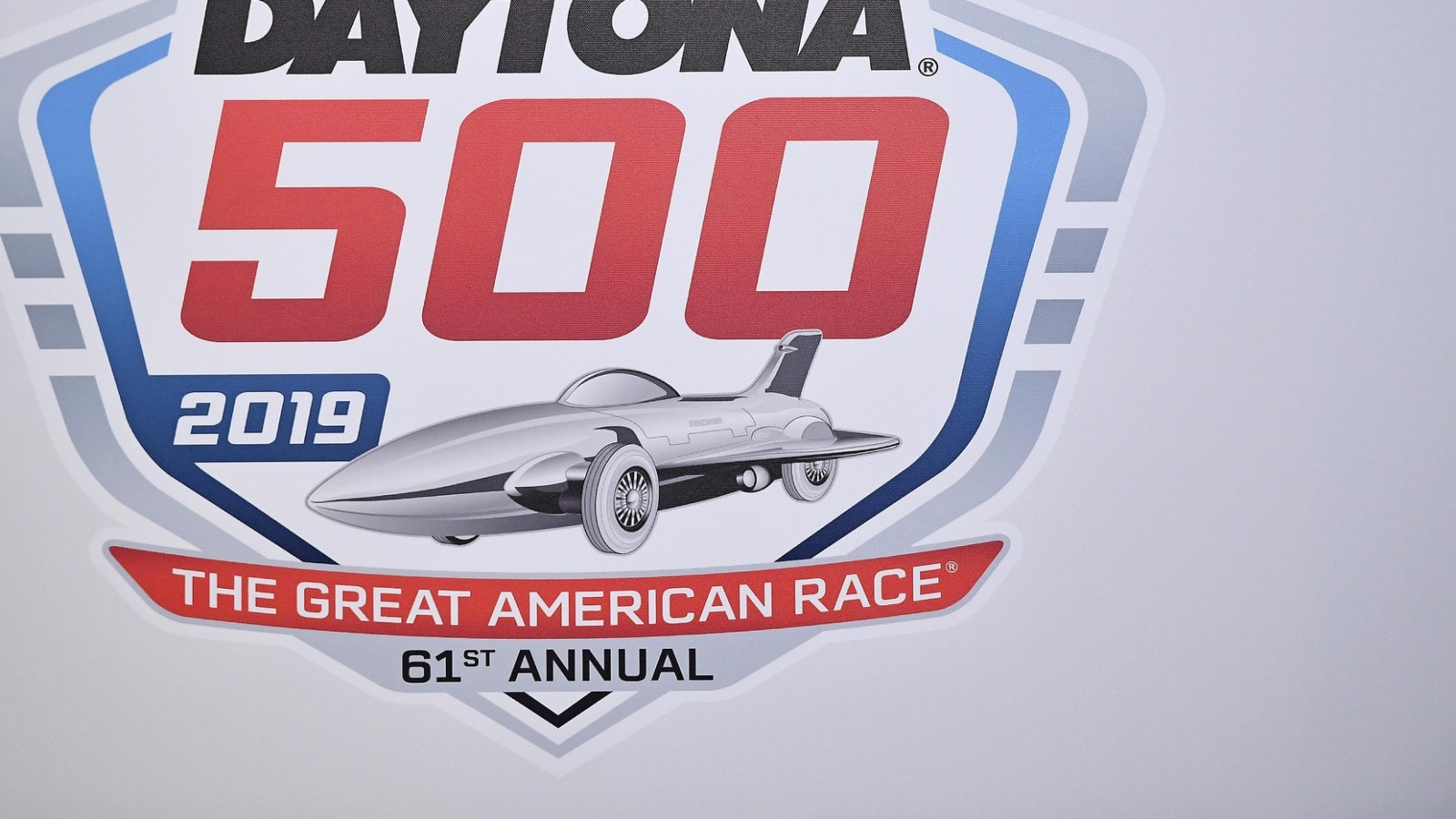 Mike Wallace reacts with ‘total shock’ to NASCAR disqualifying him from Daytona 500, competition in 2025