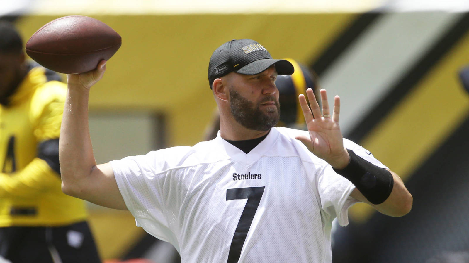 Steelers' Ben Roethlisberger to play Saturday vs. Lions - NewsOpener Steelers' Ben Roethlisberger to play Saturday vs. Lions