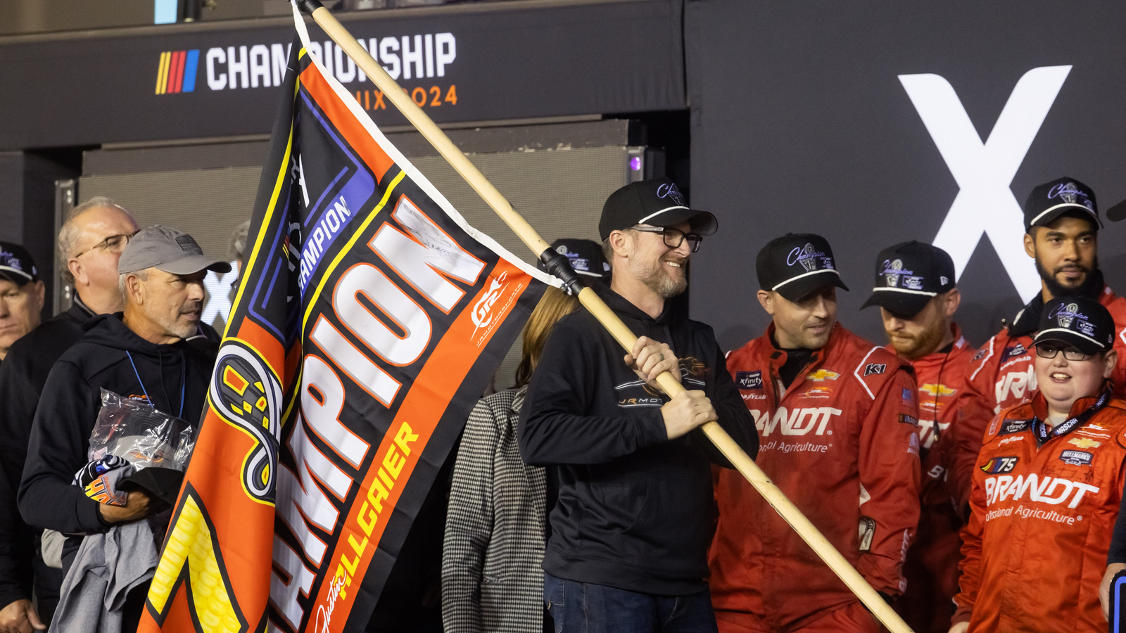 Amy Earnhardt Fails to Hold Back Tears as Dale Jr’s Family Faces Tragedy