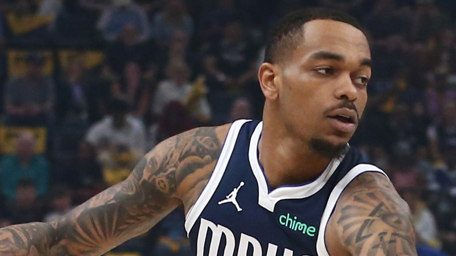 Mavericks agree to four-year extension with former first-round pick