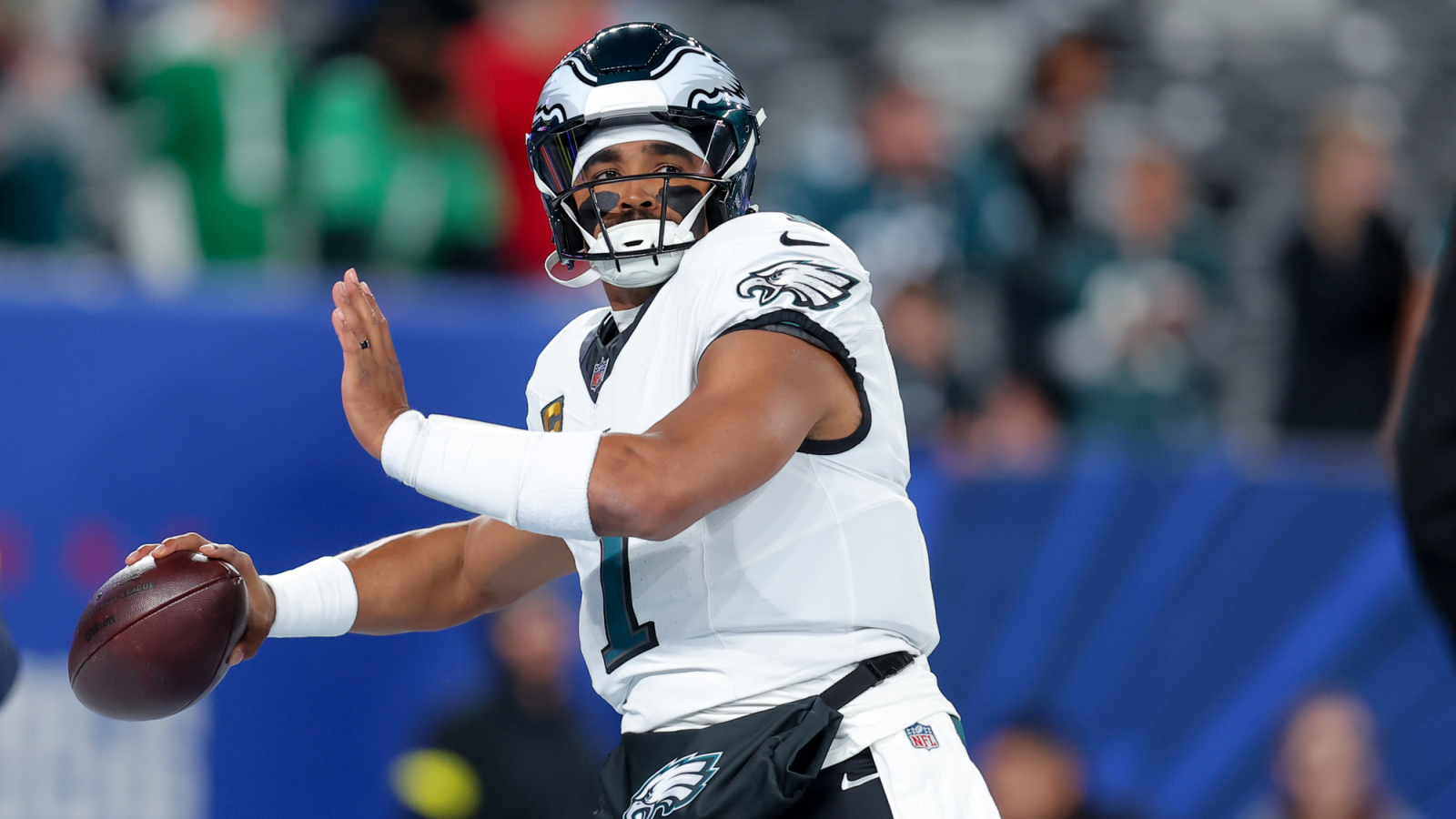 Anonymous Eagles player explains major concern to NFL insider