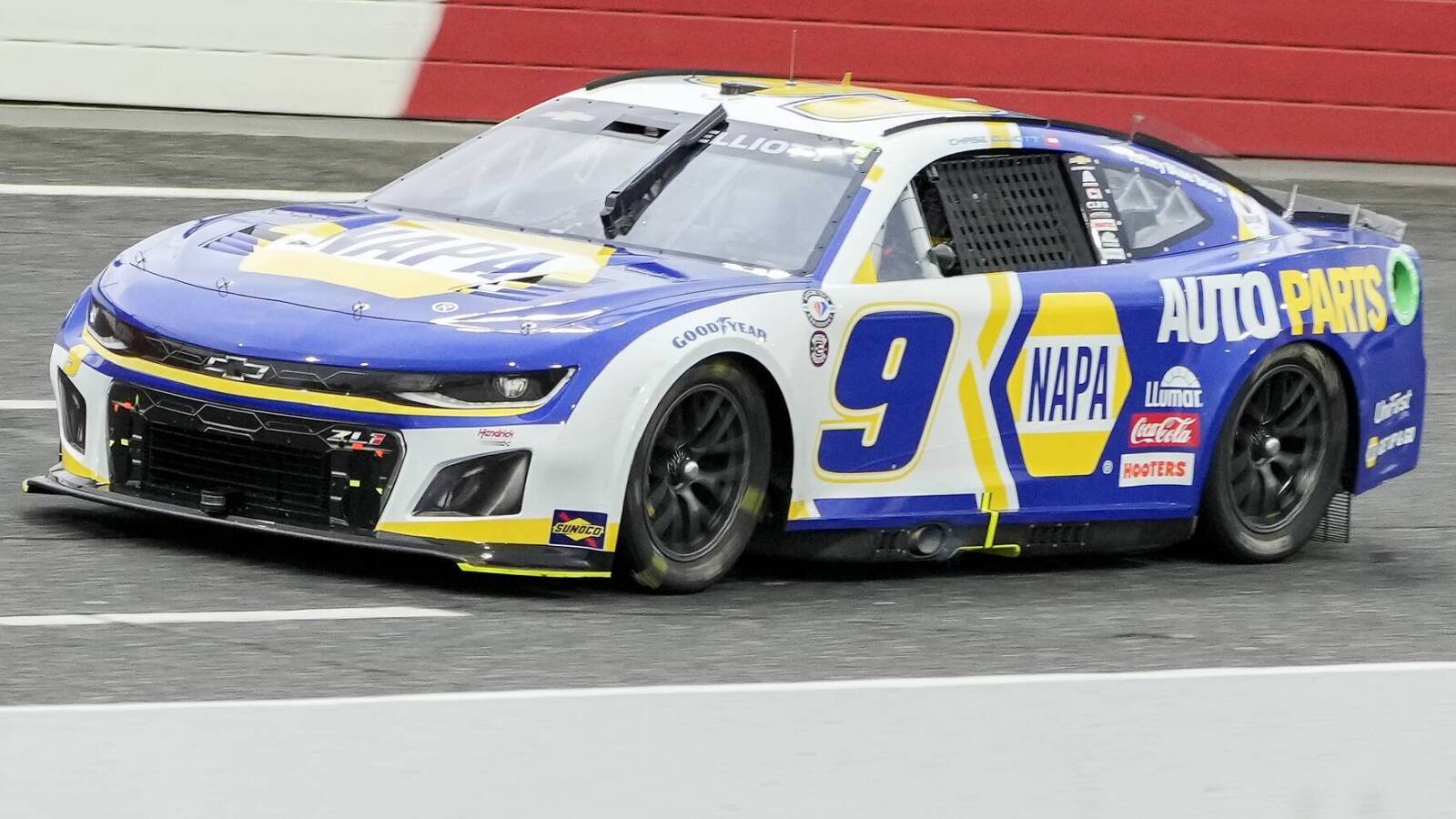 NASCAR president shares interesting comment on Chase Elliott suspension