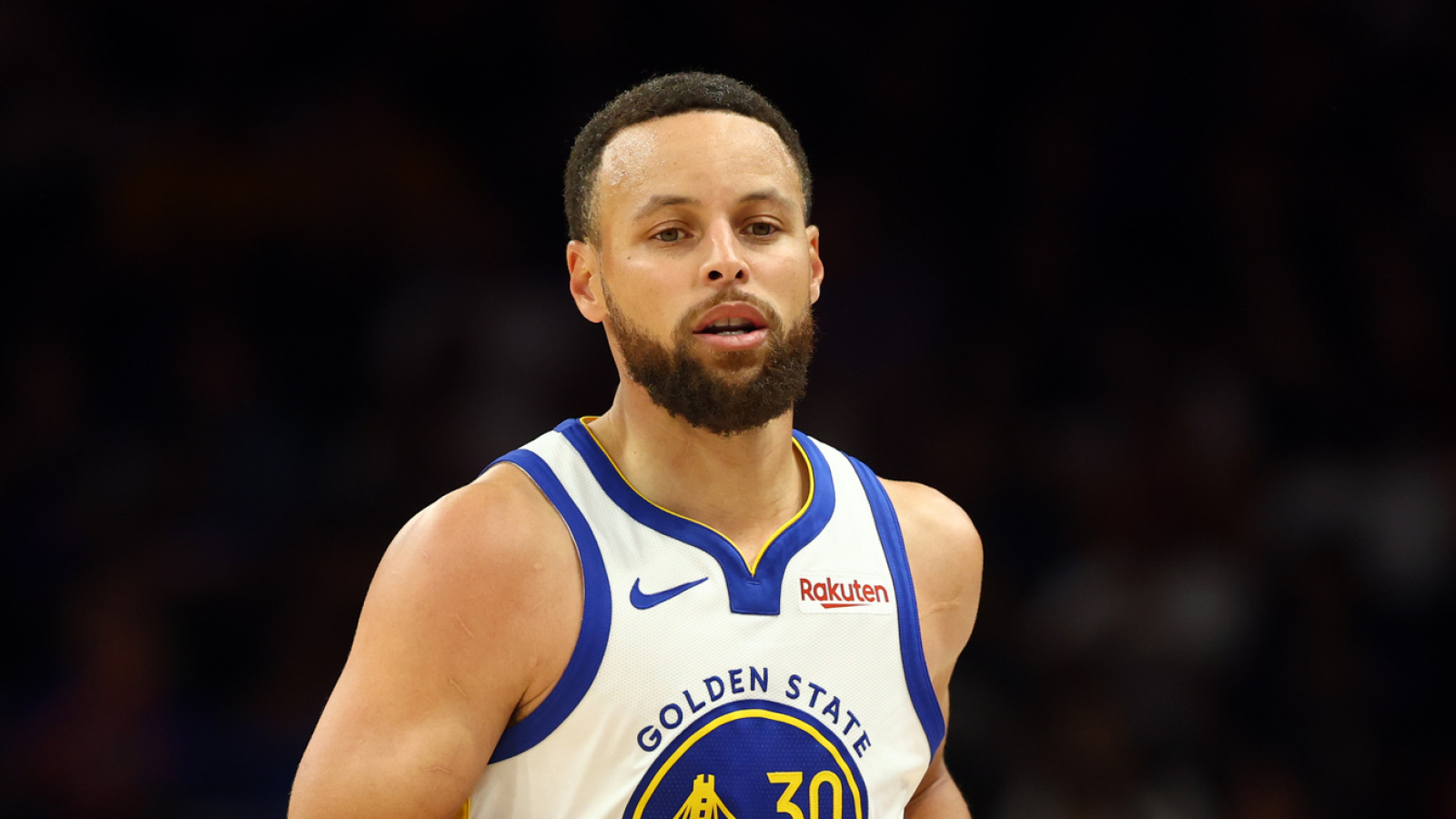 Generální manažer Golden State Warriors nezvládl uklidnit spekulace kolem Steph Currye