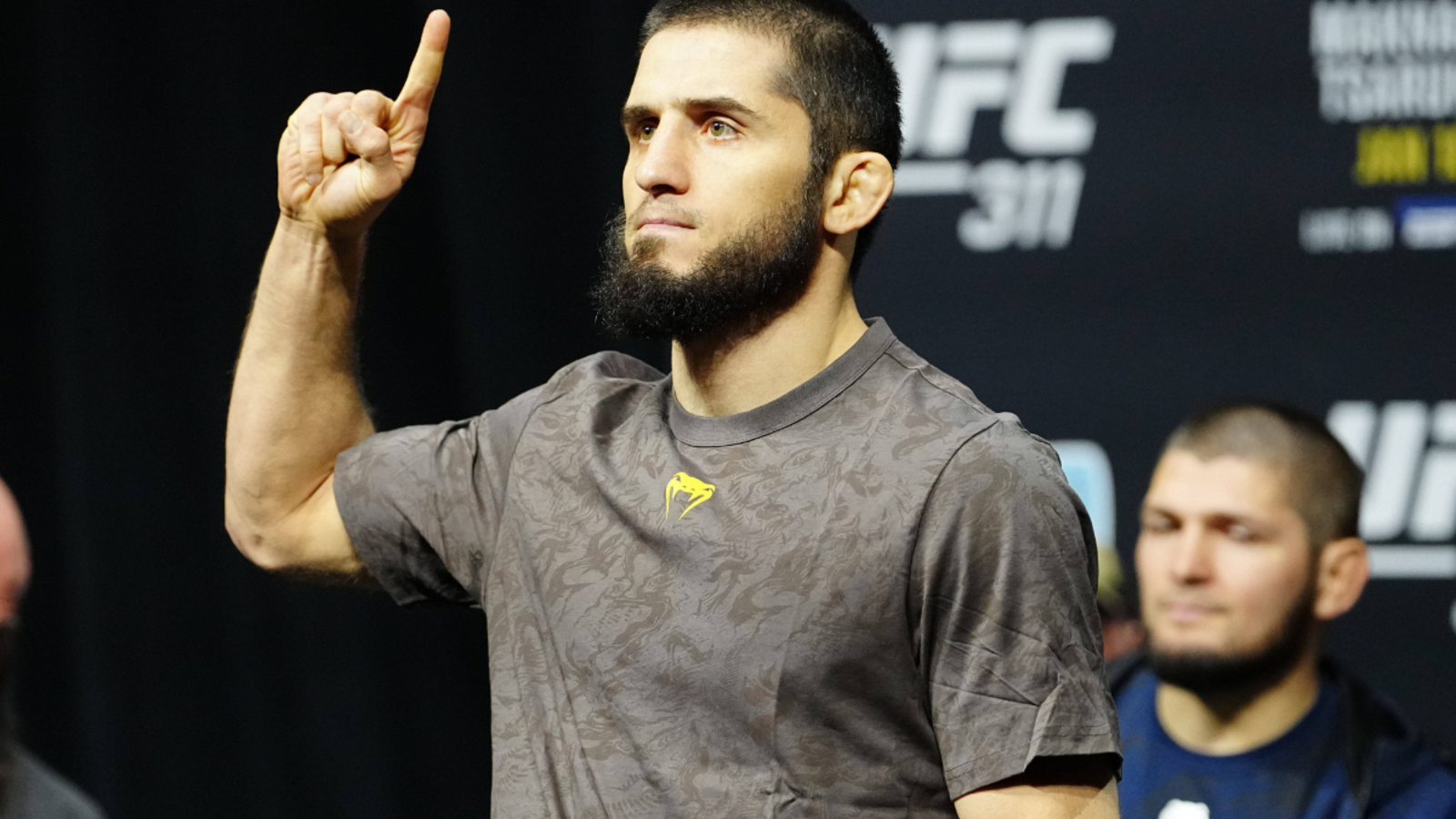 Islam Makhachev’s Teammate Breaks His Hand Mid-Fight Before Finishing UFC 328 Opponent