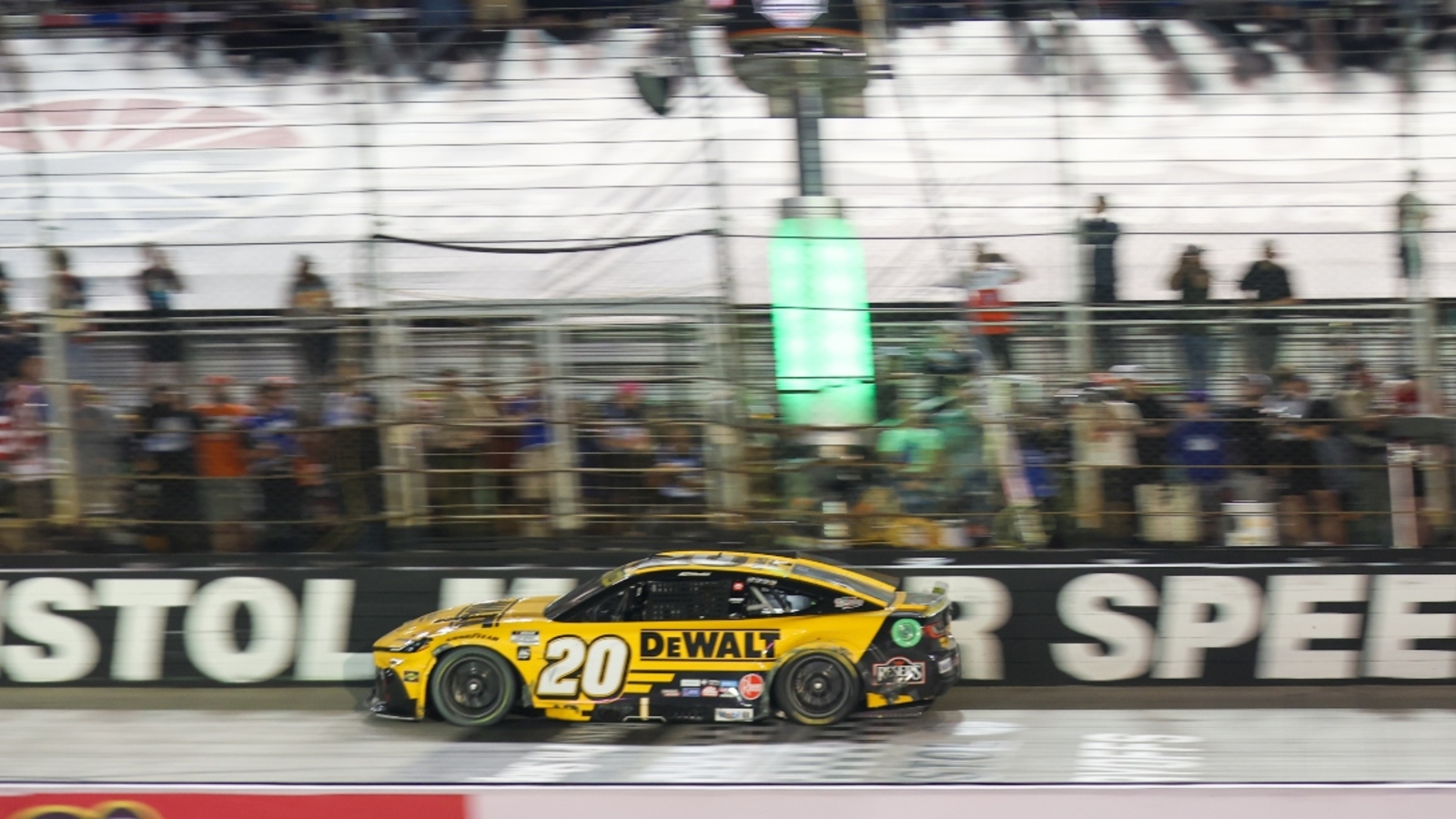 NASCAR Monday Mash-Up: Drivers eliminated after Bristol