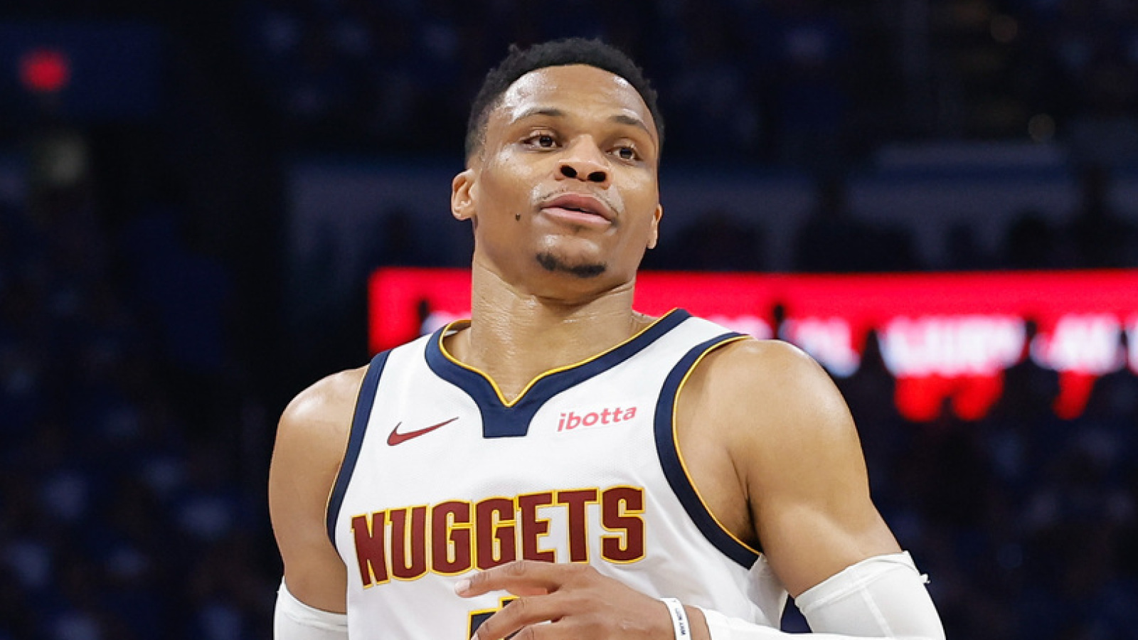Russell Westbrook signs with sixth NBA team in five seasons