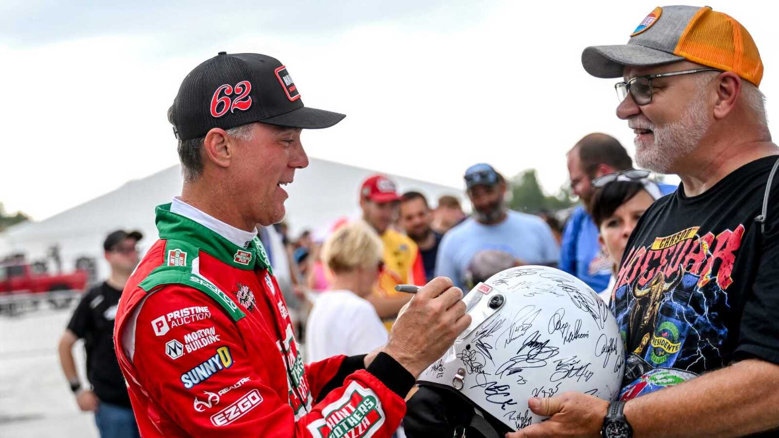 Kevin Harvick criticizes ‘fundamental mistakes’ from Alex Bowman No. 48 team after Bristol elimination