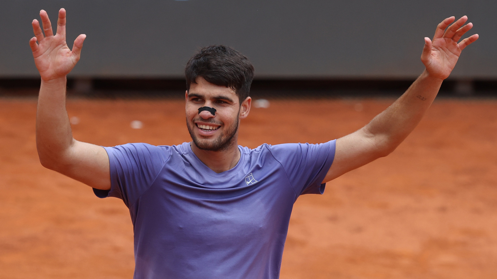 Milos Raonic Reveals the ‘Dumbest’ Thing He Has Heard About Carlos Alcaraz