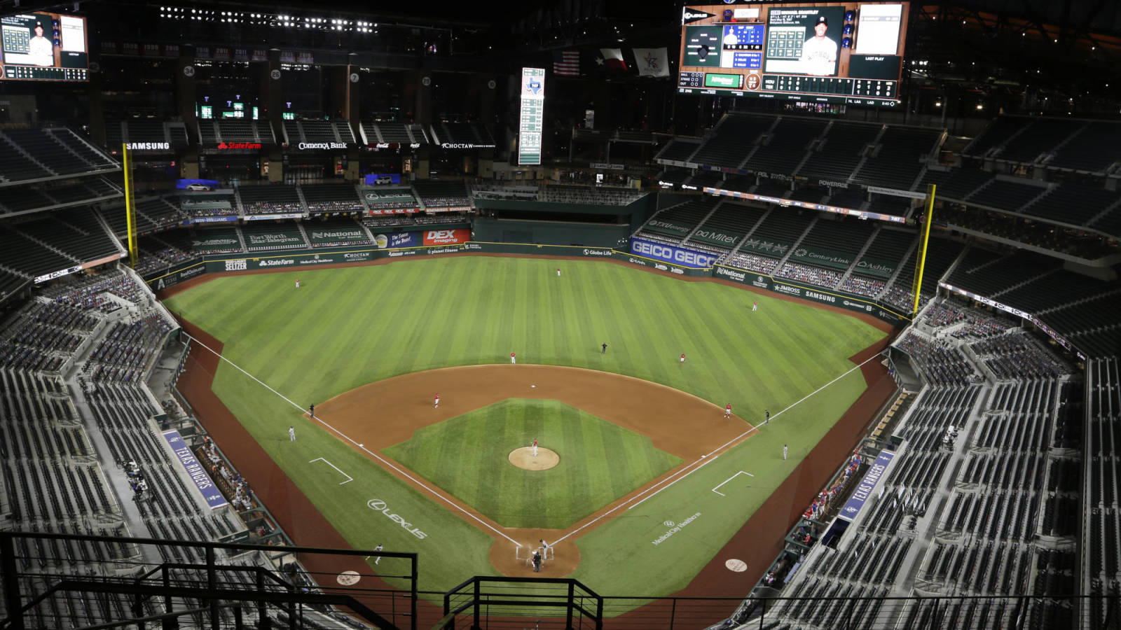 Mlb Plans To Let More Than 11 000 Fans Attend Nlcs World Series Yardbarker