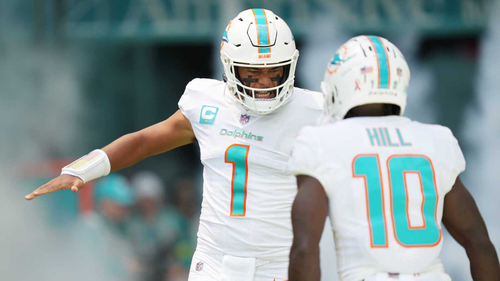 Dolphins' Jaylen Waddle addresses narrative related to Tua Tagovailoa, Tyreek Hill relationship