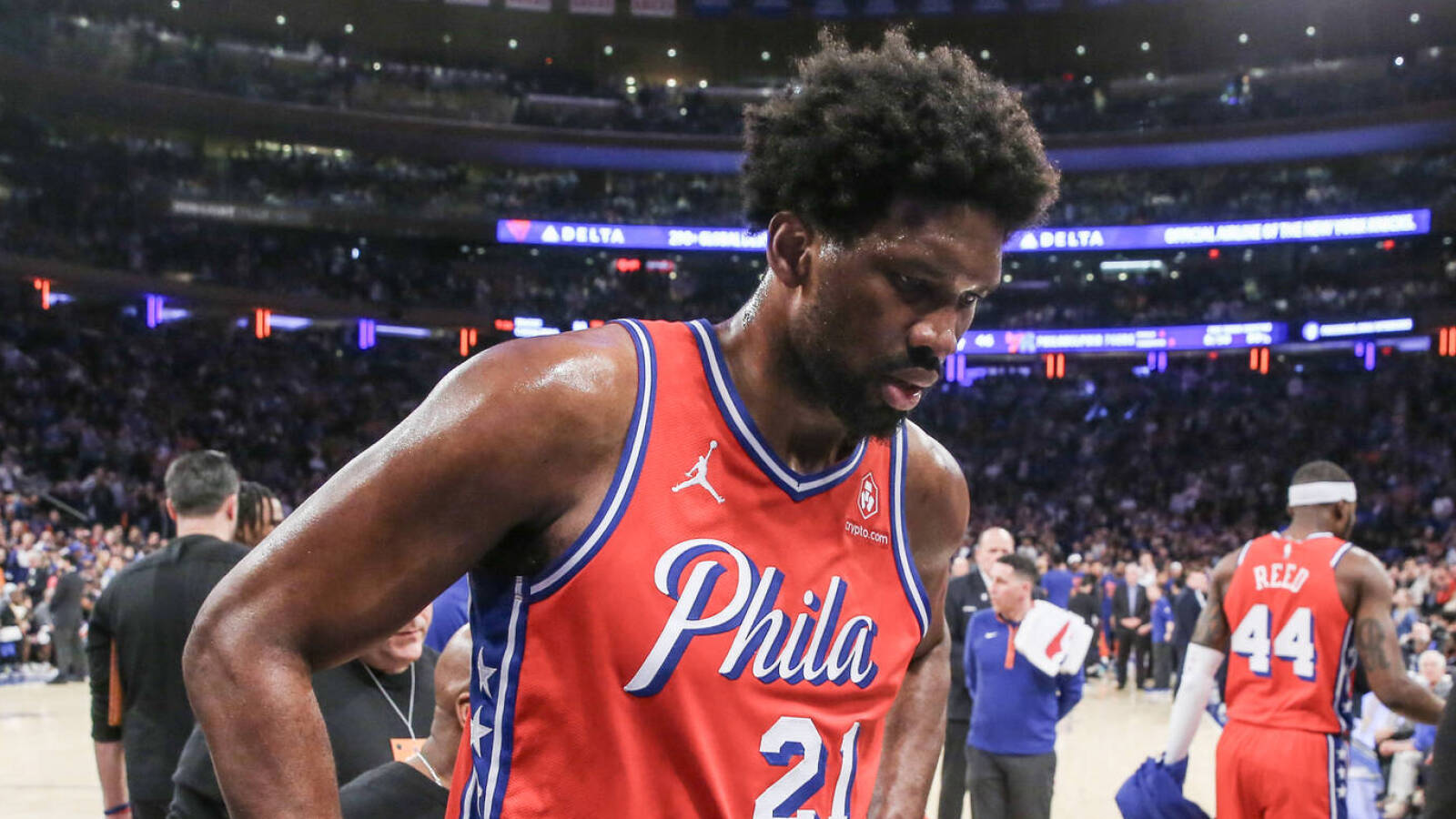 Joel Embiid returns for 76ers after suffering knee injury scare in Game 1