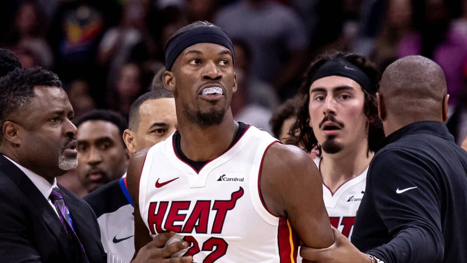 NBA hands down punishment for Heat-Pelicans brawl