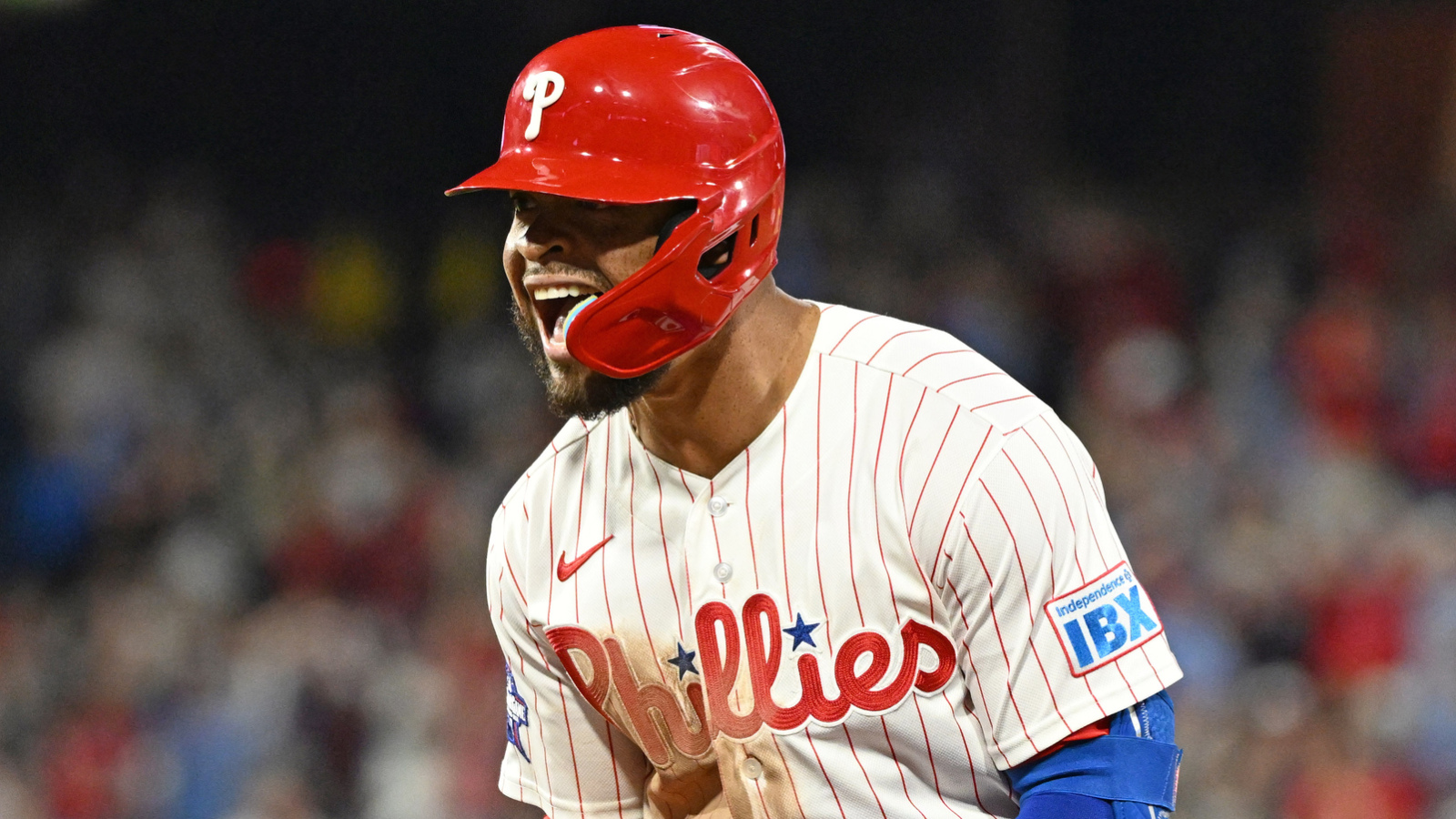 Phillies' Edmundo Sosa expanding versatility under Don Mattingly