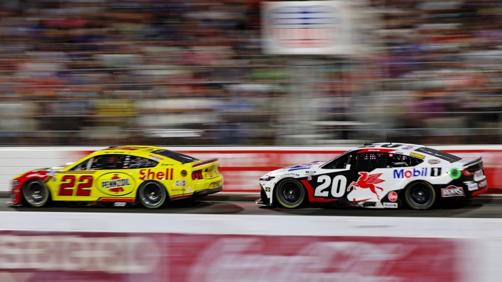 http://www.yardbarker.com/media/e/9/e901c91a3e7dafe60d584f8122fa7f4b538af7e5/thumb_16x9/nascar-north-wilkesboro-1.jpg