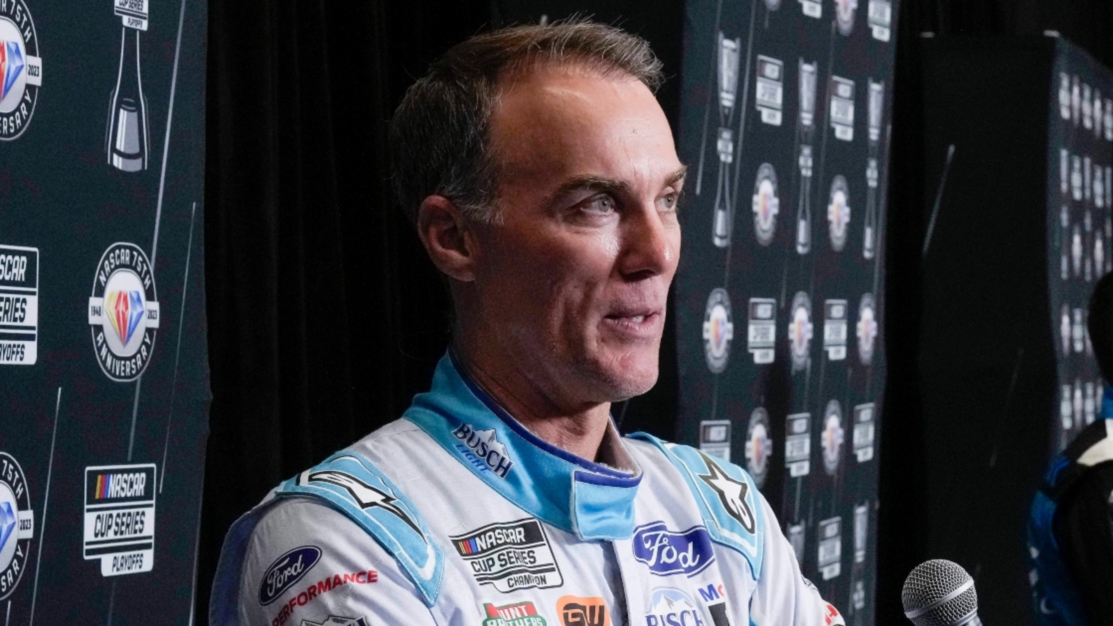 Kevin Harvick sends warning to drivers on NASCAR Playoff bubble with 10 races to go