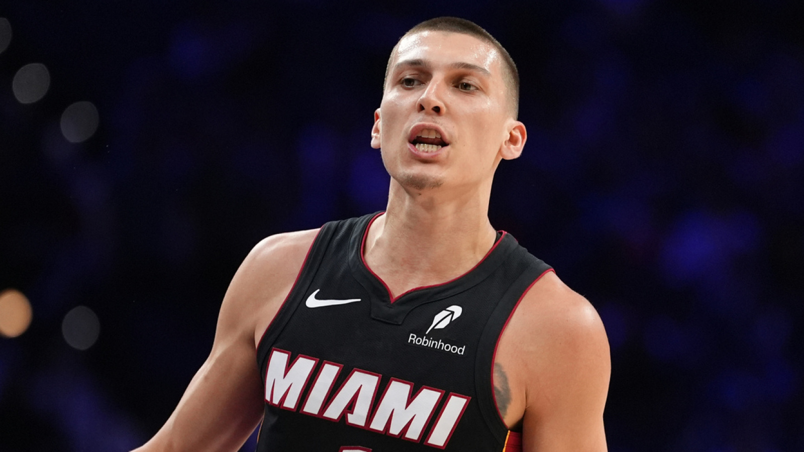 All-Star's injury may force Heat into much-needed reset