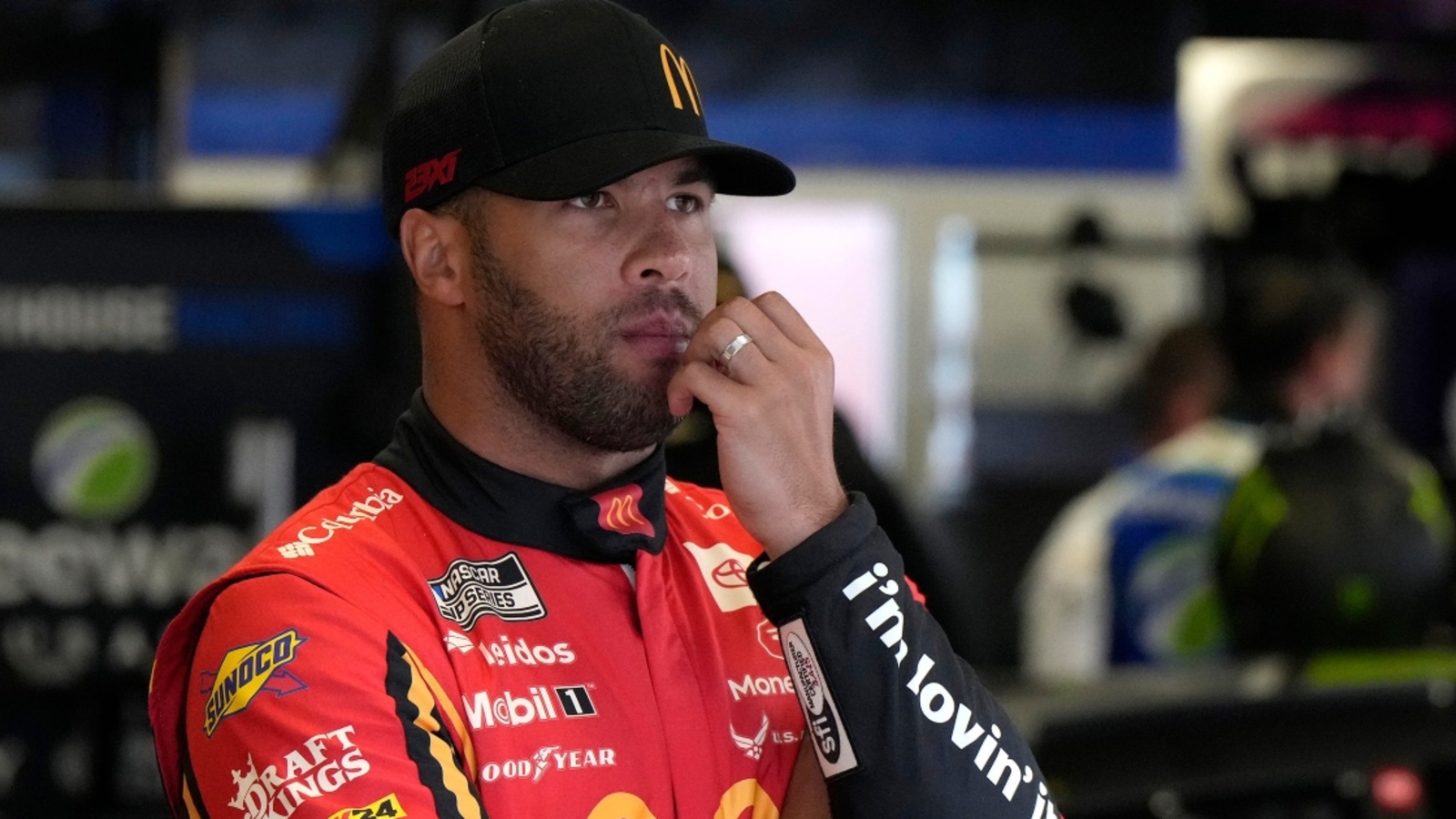 Bubba Wallace quotes Kevin Harvick in discussion over Truck Series