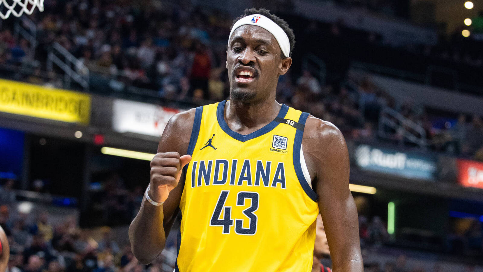 Pascal Siakam dominates in Game 2 win over Bucks to tie series for Pacers