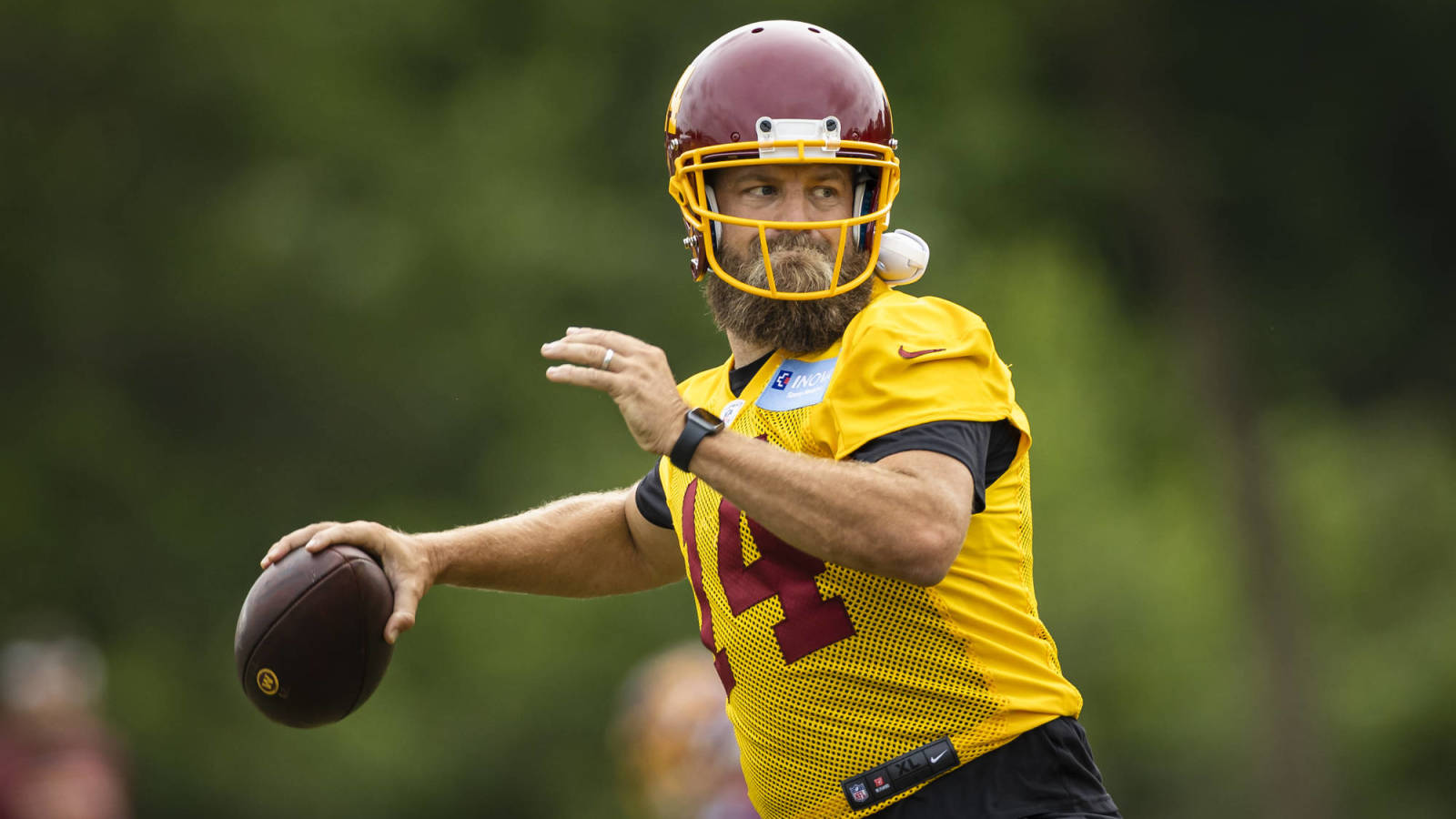 Ryan Fitzpatrick 'thought it was a joke at first' when Dolphins benched him for Tua Tagovailoa last season - NewsOpener Ryan Fitzpatrick 'thought it was a joke at first' when Dolphins benched him for Tua Tagovailoa last season