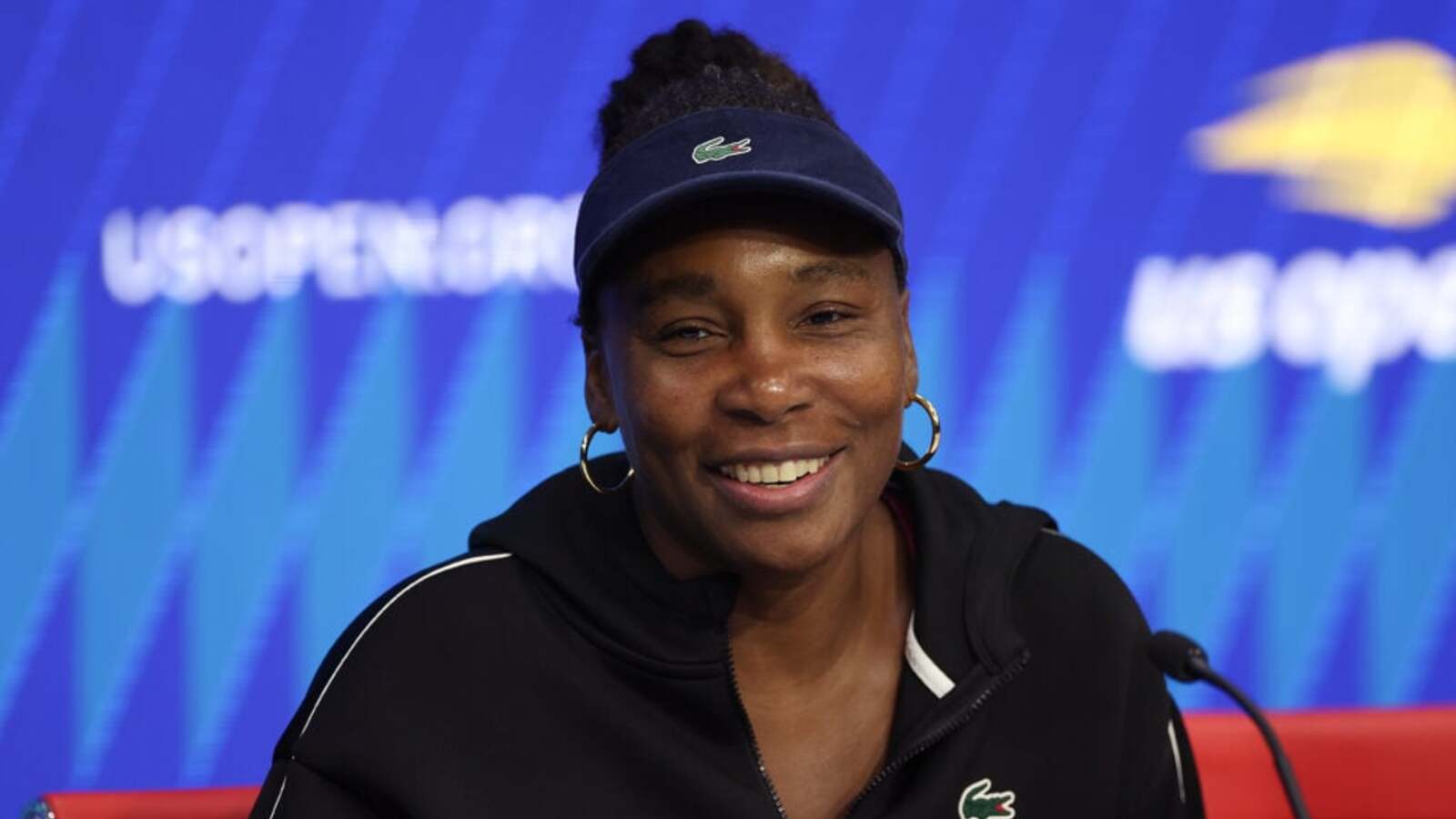 Venus Williams reacts as Zarina Diyas announces retirement