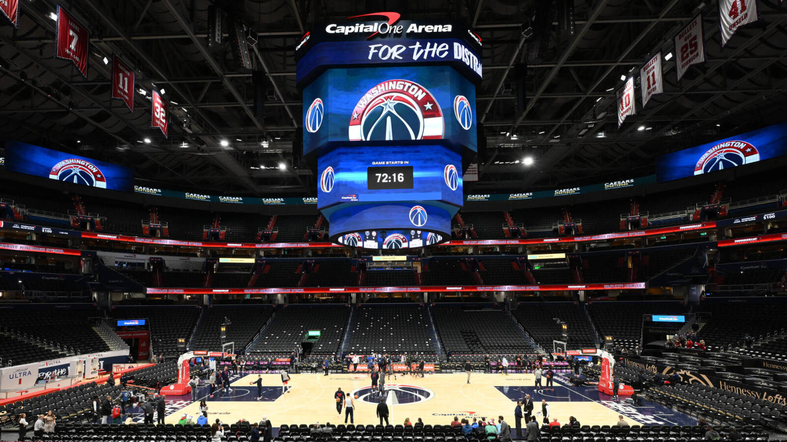 Report: Wizards will try to acquire another first-round draft pick