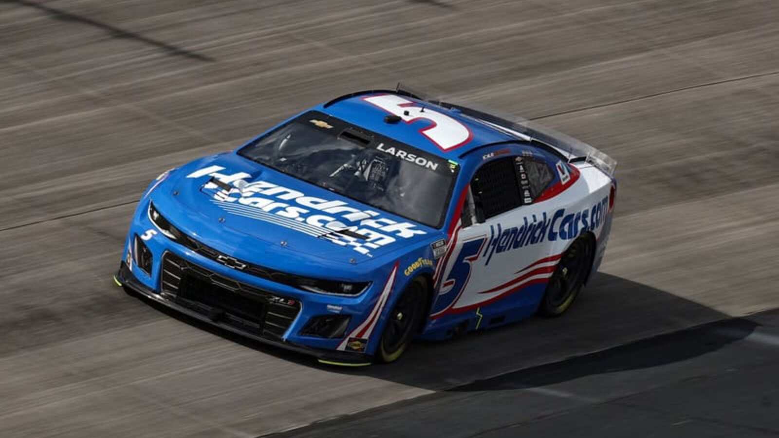 Should Kyle Larson’s Fans Be Worried?