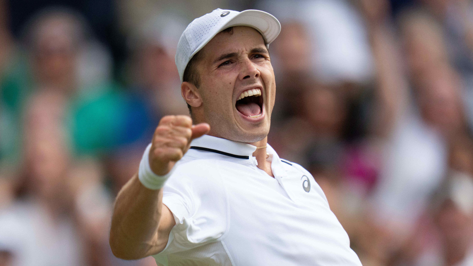 Homegrown Arthur Fery's stunning Wimbledon run continues with dominant quarterfinal win