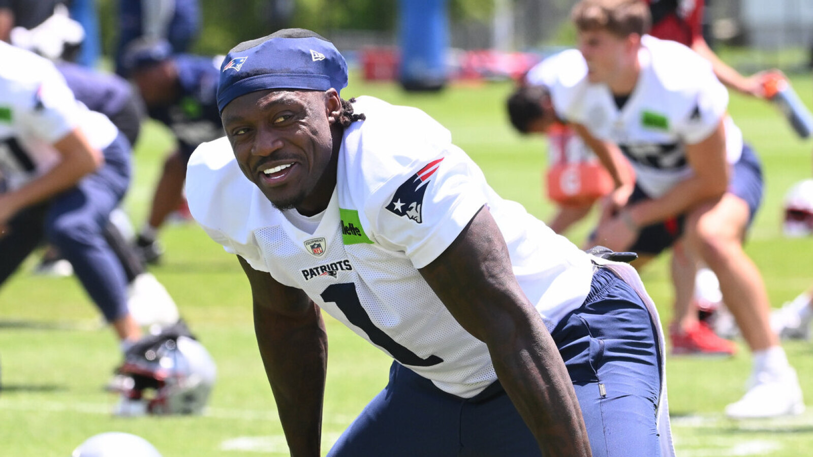 Josh McDaniels compares A.J. Brown to legendary Patriots Super Bowl champion
