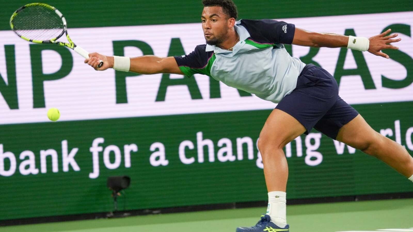 ATP roundup: Arthur Fils saves 2 match points, prevails in Barcelona