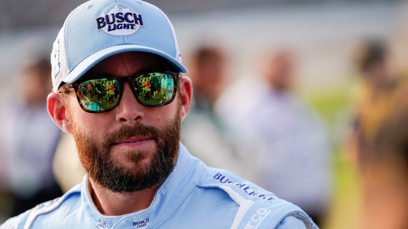 Kevin Harvick reacts to Ross Chastain wild ‘Hail Hamlin’ attempt at Charlotte