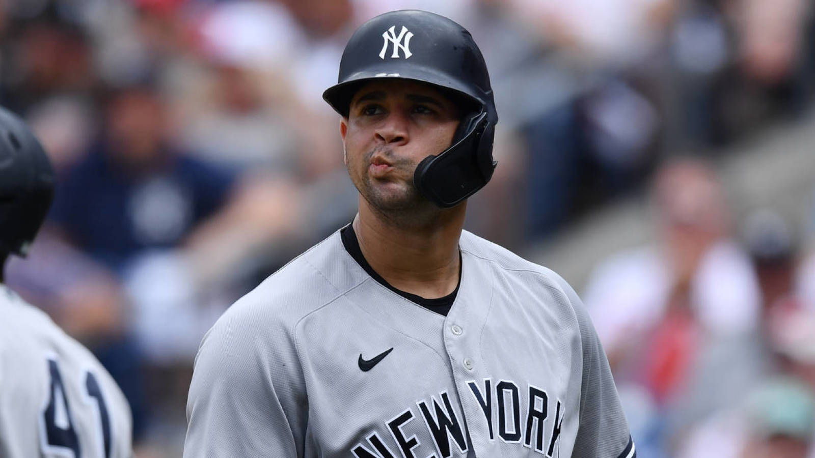 Yankees catcher Gary Sanchez tests positive for COVID-19