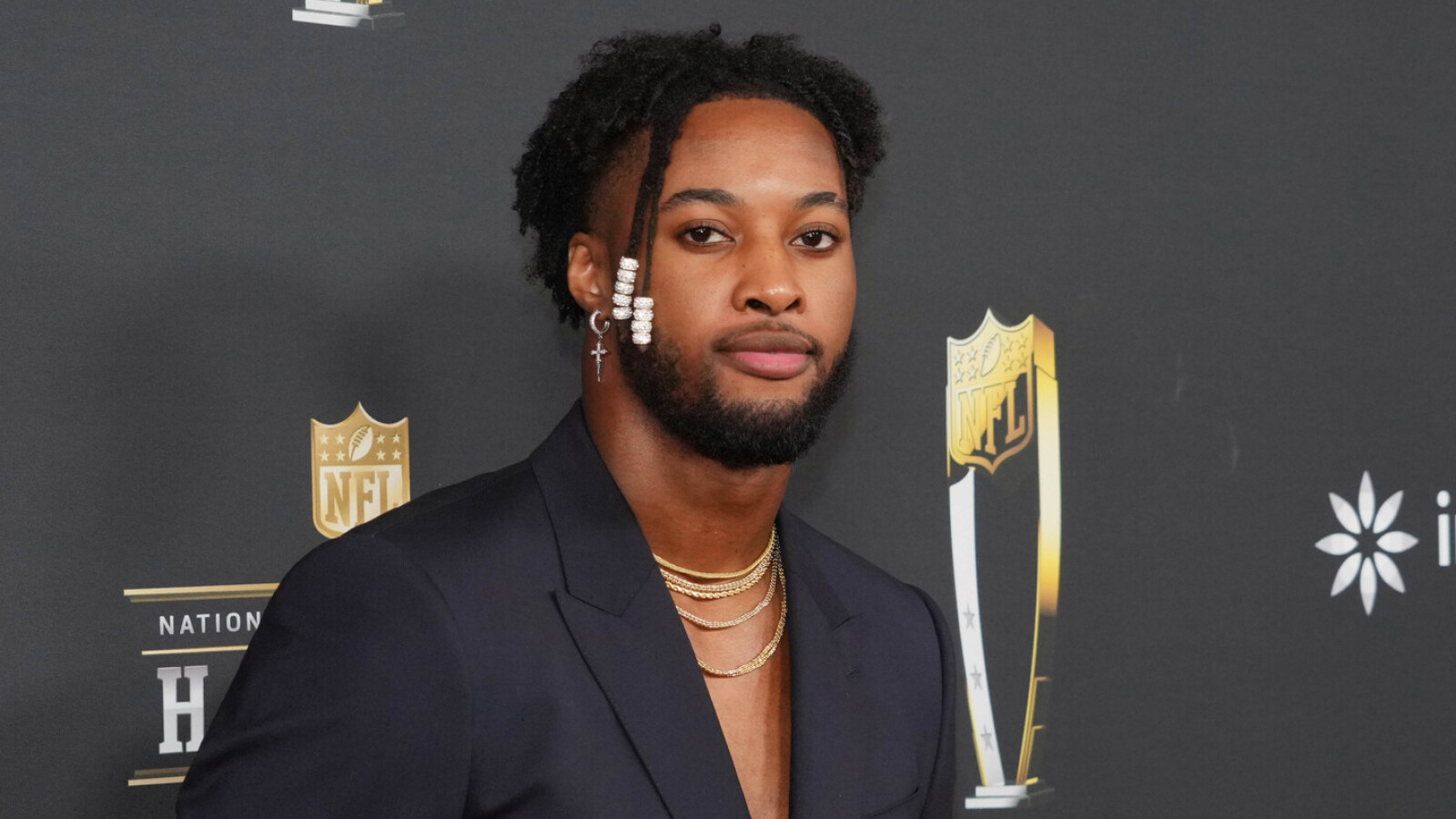 Denzel Ward reacts to Myles Garrett trade saga, return to Browns