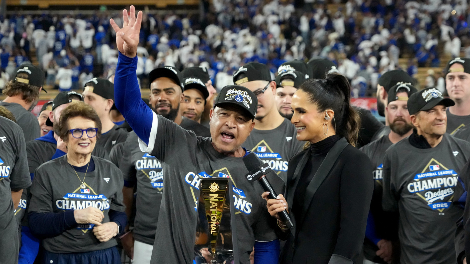 Dodgers fully embracing taking over Yankees' 'Evil Empire' title
