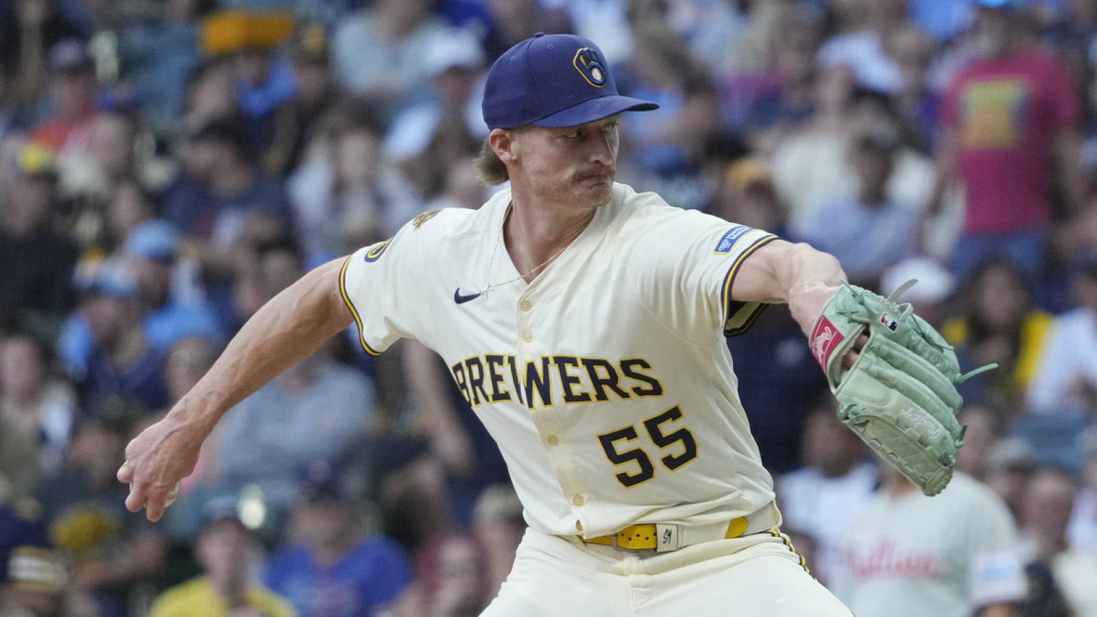 Brewers' trade-deadline acquisition diagnosed with UCL sprain