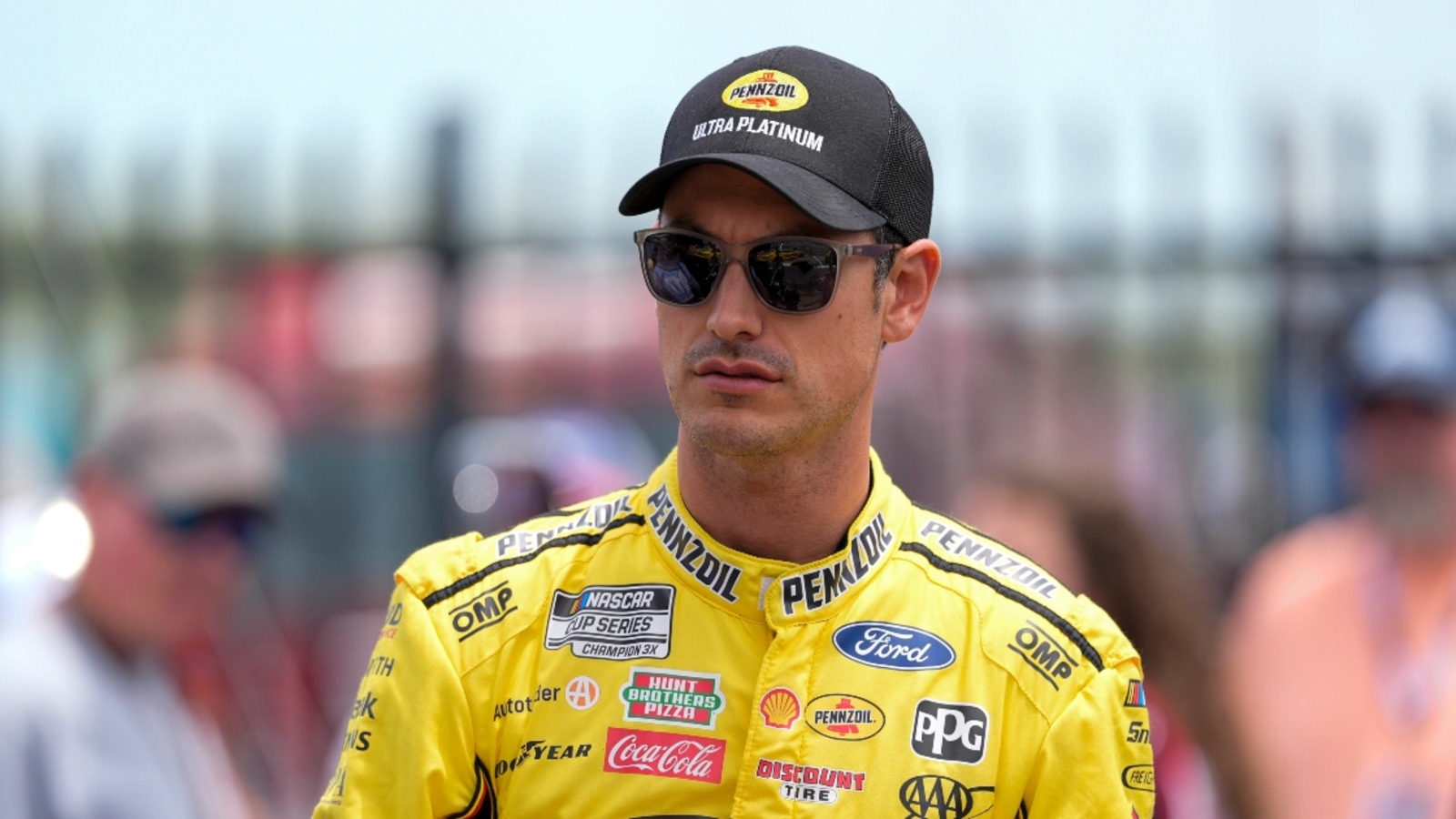 NASCAR insider sends Joey Logano ‘trigger warning’ during Stage 3 at Nashville