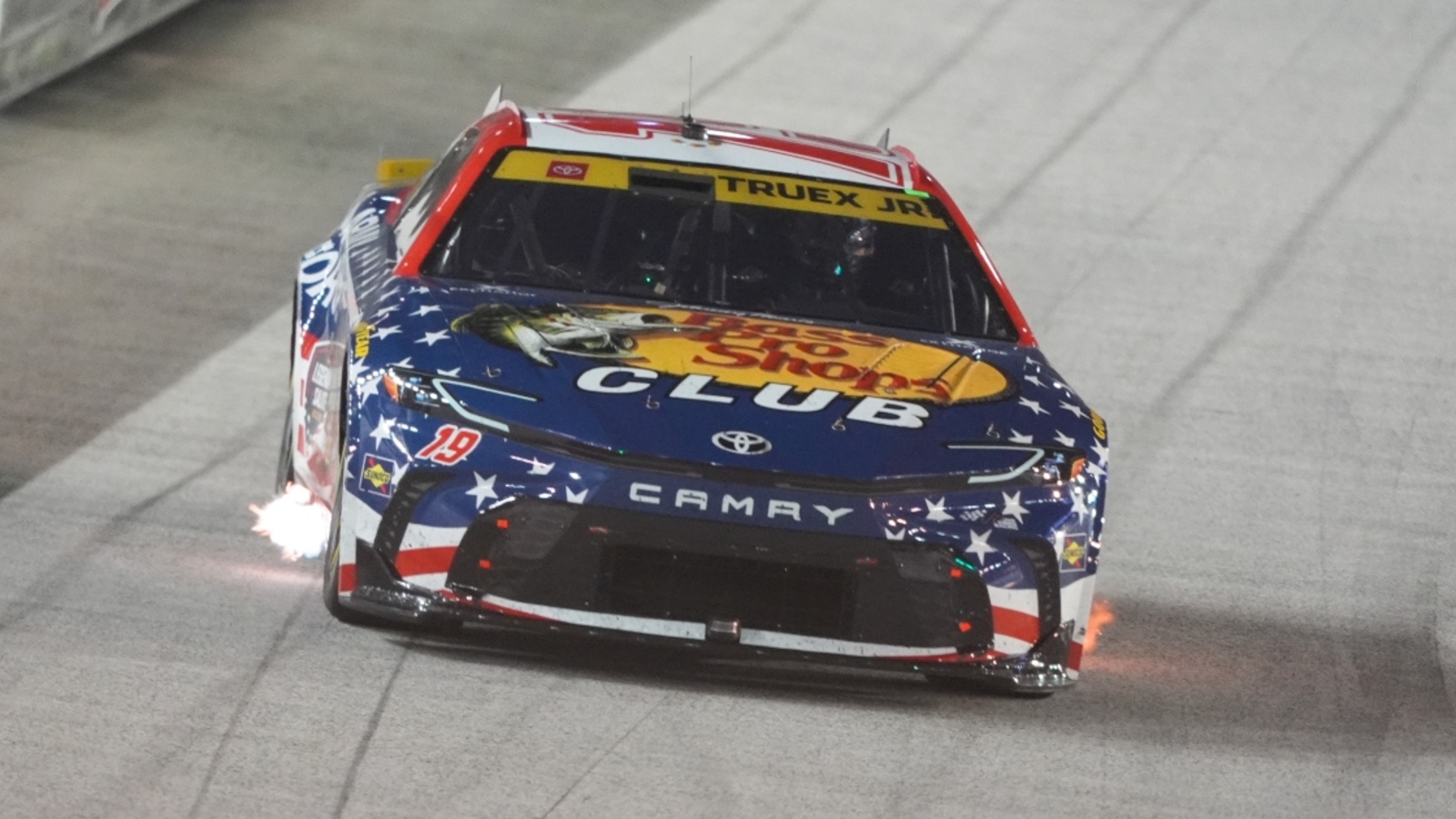 Martin Truex Jr. reacts to devastating speeding penalty in Bristol Night Race