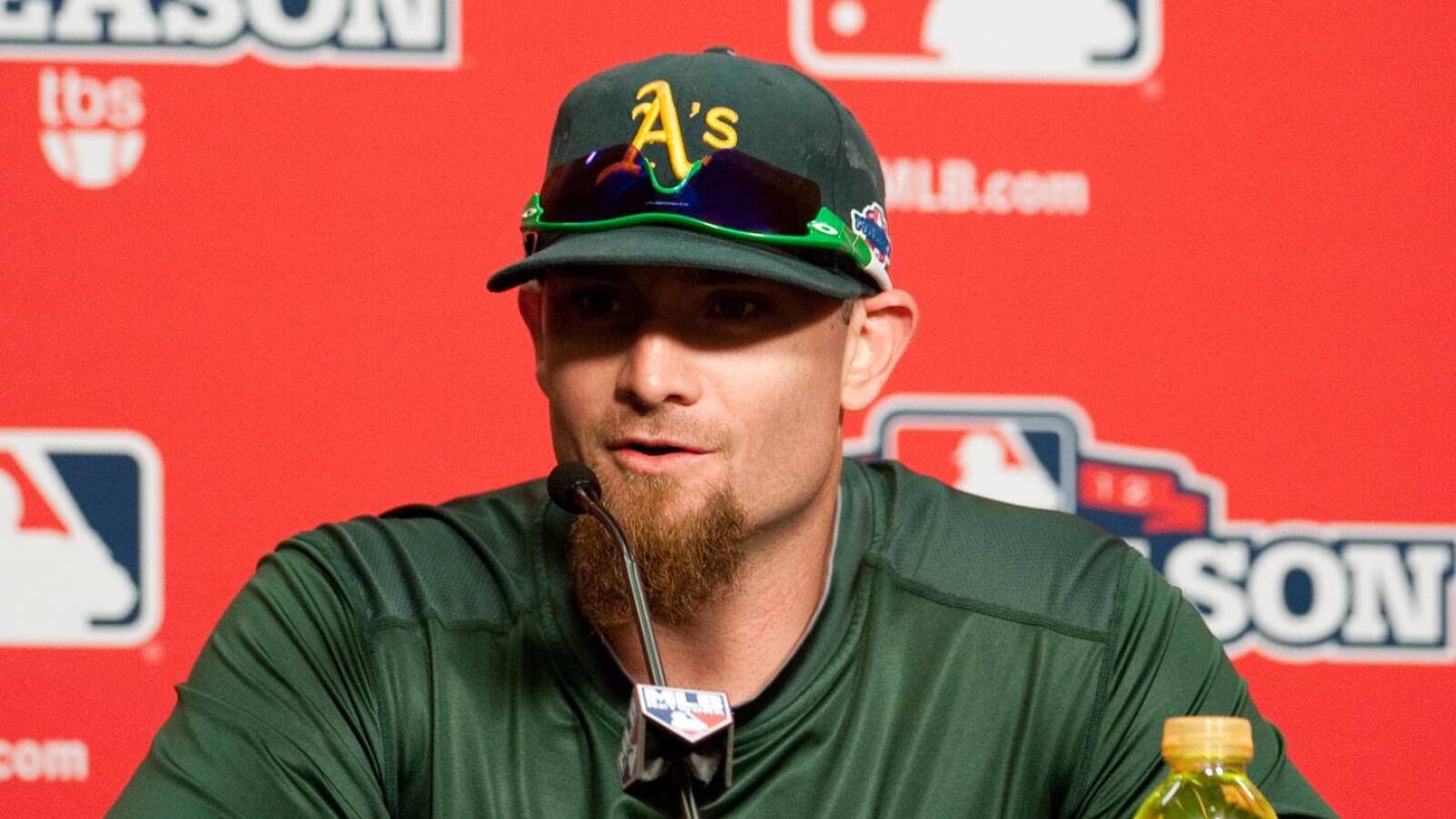 Former A's outfielder says 'door hasn't closed' on team staying in Oakland